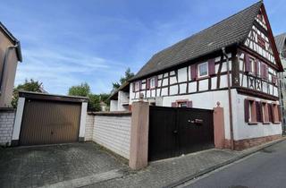 Einfamilienhaus kaufen in 76863 Herxheim bei Landau/Pfalz, Denkmalgeschütztes Einfamilienhaus mit schönen Garten und Garage in guter Wohnlage !