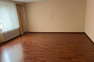 Wohnung mieten in Neuhauser Str., 66113 Saarbrücken, Wohnung in gepflegtem 3 Parteienhaus am Waldrand