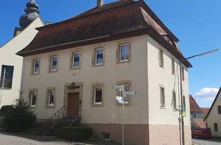 Haus kaufen in 91477 Markt Bibart, Liebhaberobjekt - Sanierungsobjekt - Denkmalgeschütztes, ehemaliges Pfarrhaus mit Potenzial