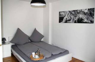 Immobilie mieten in Hertzbergstraße 11, 12055 Berlin, Helen - charmantes und ruhiges Apartment in zentraler Lage