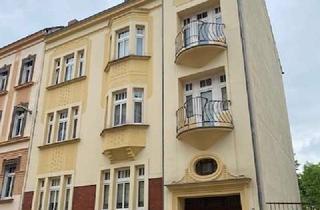 Wohnung mieten in Weststraße, 04741 Roßwein, 2 MONATE Kaltmietfrei bei Anmietung - 2 - Raum-Wohnung im Dachgeschoß mit offenen Balken