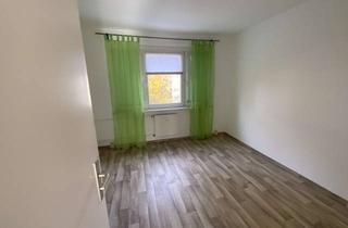 Wohnung mieten in Sachsenplatz 11, 04703 Leisnig, +++3-Raum-Wohnung im 2. OG mit Balkon und toller Aussicht+++