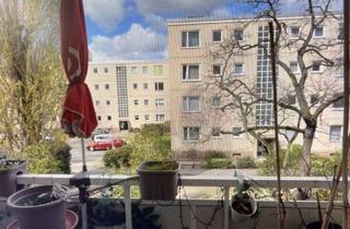 Wohnung kaufen in Kulbeweg, 13587 Spandau, Sonnige, vermietete 2 Zimmer Balkon Wohnung , Küche, Bad /1. OG, im Kulbeweg, zu verkaufen