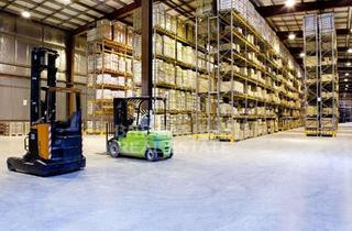 Gewerbeimmobilie mieten in 56170 Bendorf, LAGER | PRODUKTION | BODENBELASTBARKEIT 5 T | EBENERDIG