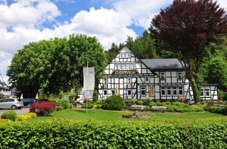 Gewerbeimmobilie kaufen in Latrop, 57392 Schmallenberg, Landgasthof mit Charme in idyllischer Lage