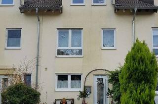 Haus kaufen in 53359 Rheinbach, Reihenmittelhaus ruhig gelegen am Stadtrand von Rheinbach.