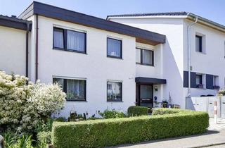 Haus kaufen in 71672 Marbach am Neckar, Zweifamilienhaus mit Ausbaupotential!