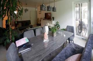 Wohnung kaufen in 65719 Hofheim, Hofheim-Wallau: Vermietete, helle 4-Zimmer-Wohnung in freundlicher Nachbarschaft