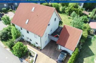 Haus kaufen in 97461 Hofheim, Geräumig, Gepflegt & Großartig! Attraktives Zweifamilienhaus in idyllischer Lage von Hofheim!