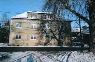 Mehrfamilienhaus kaufen in Am Ullersberg 32, 09212 Limbach-Oberfrohna, ** Mehrfamilienhaus mit großem Grundstück in der Natur & Bonusgrundstück mit Schuppen - ZV **