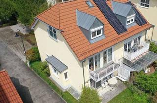 Haus kaufen in Lochhauser Str. 36e, 82178 Puchheim, Gepflegte DHH mit Tiefgarage & ca. 140 m² Wfl.& FB-Heizung, Bestlage in Puchheim-Bhf.