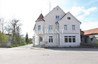 Haus kaufen in 85465 Langenpreising, Markantes Wohn- und Geschäftshaus in Langenpreising zu verkaufen!