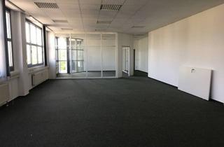 Büro zu mieten in Kleines Feldlein, 74889 Sinsheim, Großräumige, helle Bürofläche in gepflegtem Bürogebäude