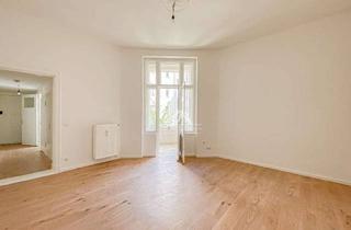 Wohnung kaufen in Sonnenallee 194, 12059 Neukölln, SCHMUCKE 1,5-ZIMMERWOHNUNG NAHE RICHARDPLATZ MIT BALKON! RUHIG IM SEITENFLÜGEL! PROVISIONSFREI!
