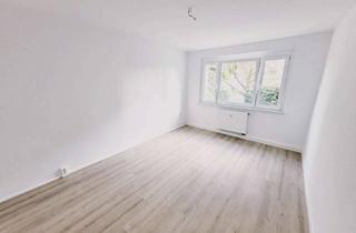 Wohnung mieten in Stößener Weg 65, 06721 Osterfeld, Erstbezug nach Sanierung! Helle 57,94qm 3-Raum Wohnung mit Balkon, Garten, bester Osterfeld Lage!!