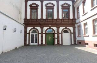 Gewerbeimmobilie kaufen in 67466 Lambrecht, Kulturdenkmal: Langjähriger Gastronomiebetrieb in ehemaliger Hofanlage!