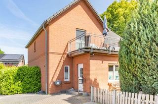 Haus kaufen in 23619 Hamberge, Modernisiertes Zweifamilienhaus in Hamberge