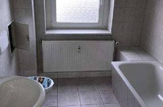 Wohnung mieten in Chemnitzer Straße, 09232 Hartmannsdorf, Großzügige 2-Zimmer mit Laminat und Wannenbad mit Fenster in guter Lage!
