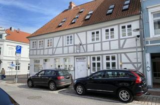 Haus kaufen in 23909 Ratzeburg, Historischer Fachwerkbau in attraktiver Insellage