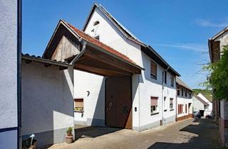 Haus kaufen in 55437 Appenheim, Provisionsfrei für Käufer! Hofreite mit vermieteten Wohnungen zu verkaufen.