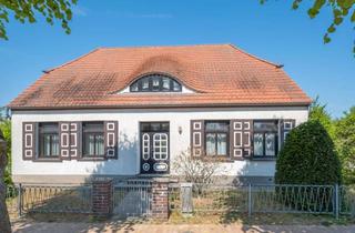 Haus kaufen in 18347 Ostseebad Wustrow, Kapitänshaus in strandnaher Lage