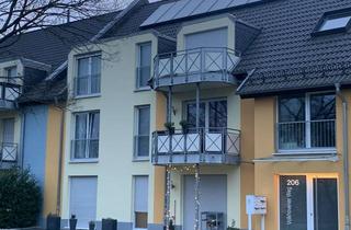 Wohnung kaufen in Volkhovener Weg 206, 50765 Volkhoven/Weiler, Provision frei, Exklusive, neuwertige 3-Zimmer-Wohnung mit zwei Balkonen in Köln