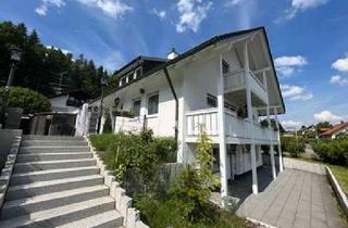 Einfamilienhaus kaufen in 87700 Eisenburg, Attraktives Einfamilienhaus mit Einliegerwohnung in Memmingen-Eisenburg