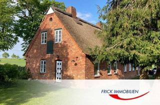 Haus kaufen in 23777 Heringsdorf, Großes Reetdachhaus in Strandnähe - Zwischen Dahme/Ostsee und Heiligenhafen