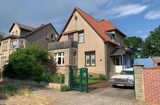 Einfamilienhaus kaufen in Koblenzer Straße, 16515 Oranienburg, Großes Einfamilienhaus in Traumlage