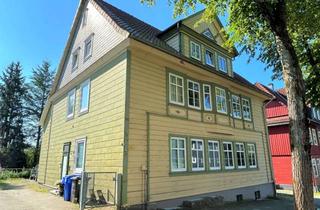 Haus kaufen in Goslarsche Str., 38678 Clausthal-Zellerfeld, Gut gepflegt und voll vermietet: 3-Familienhaus in Zellerfeld mit 336 m²