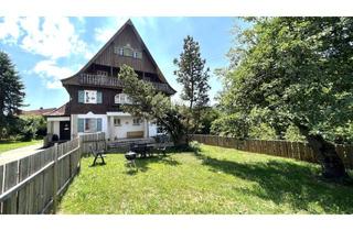 Haus kaufen in 88299 Leutkirch, Renoviertes Zweifamilienhaus mit Ausbaumöglichkeiten und großem Grundstück
