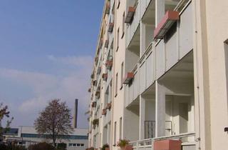 Wohnung mieten in Priesterstrasse 32, 08289 Schneeberg, 3 Zi Wohnung im Grünen - nahe Polizeischule-