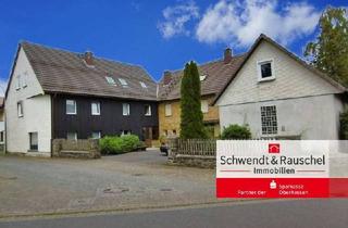 Haus kaufen in 35327 Ulrichstein, Großes Anwesen mit zwei Einfamilienhäusern in Ulrichstein
