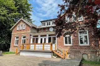 Haus kaufen in 24402 Esgrus, Resthof mit Eigenland, Appartements & Park-Ostsee nur 7500 m