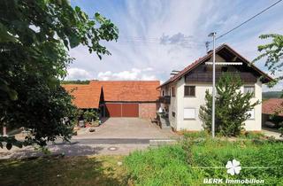 Haus kaufen in 63928 Eichenbühl, BERK Immobilien - Ehemals landwirtschaftliches Anwesen - teilvermietet - herrlicher Ausblick in Hepp