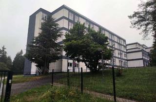 Gewerbeimmobilie kaufen in Am Spielacker, 57319 Bad Berleburg, Klinikgebäude mit Apartmenthäuser für Pflegepersonal