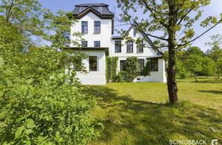 Villa kaufen in 15528 Spreenhagen, Magie vergangener Zeiten – Turmvilla in Alleinlage nahe Berlin