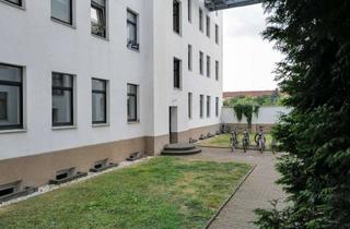 Wohnung kaufen in 39112 Sudenburg, Niedliche 2 Zi. Wohnung mit 5,49 % Mietrendite.