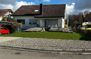 Haus kaufen in Weidenring 52, 88046 Friedrichshafen, Provisionsfrei* Freistehendes Zweifamilienhaus (2 Wohnungen) in bevorzugter Wohnlage von Friedrichsh
