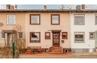 Haus kaufen in 38176 Wendeburg, Für Schnäppchenjäger! Reihenmittelhaus mit viel Potenzial, Garten und kleinem Grundstück