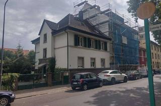 Wohnung kaufen in 65929 Unterliederbach, Dachgeschossswohnung in Top Lage