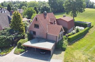 Haus kaufen in 24558 Wakendorf, Großzügiges Zweifamilienhaus mit Feldrandlage in Wakendorf II