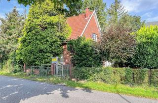 Grundstück zu kaufen in 22848 Norderstedt, Baugrundstück mit Altbestand