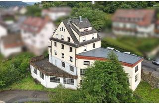 Mehrfamilienhaus kaufen in 75323 Bad Wildbad, Mehrgenerationenhaus in Bad Wildbad: Großzügiger Raum für Familienleben und persönliche Interessen
