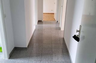Wohnung kaufen in Welfenallee 76, 29225 Celle, Sehr gepflegte 3-Zimmer Eigentumswohnung mit 69qm und mit Balkon - Garage Option