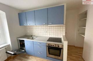 Wohnung mieten in Zschorlauer Straße 72, 08280 Aue, 1-Raum-Wohnung mit Einbauküche in ruhiger Lage von Aue