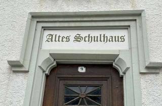 Haus kaufen in 78176 Blumberg, „Altes Schulhaus" von 1845 in Blumberg/Nähe Schweiz