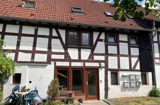 Mehrfamilienhaus kaufen in Marburger Straße 23, 35444 Biebertal, Mehrfamilienhaus im Raum Gießen OT Krumbach - Biebertal *** Parkplätze und großer Garten ***