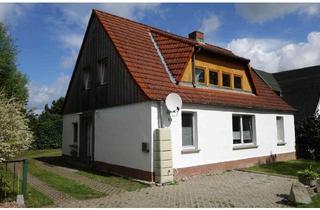 Haus kaufen in 18311 Ribnitz-Damgarten, Zweifamilienhaus in Klockenhagen zu verkaufen.