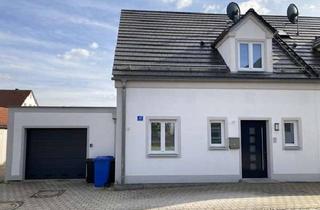 Doppelhaushälfte kaufen in 93333 Neustadt, Doppelhaushälfte in sonniger und unverbaubarer Siedlungslage